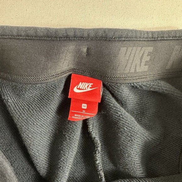 NIKE SWEATPANTS WOMEN'S PLUS SIZE 1X ESSENTIAL FLEECE PANTS BLACK BASKETBALL GYM - Picture 8 of 8